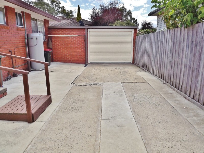 1/95 Monash Road, Newborough VIC 3825