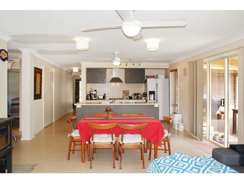 8 Messmate Terrace, Inverloch VIC 3996