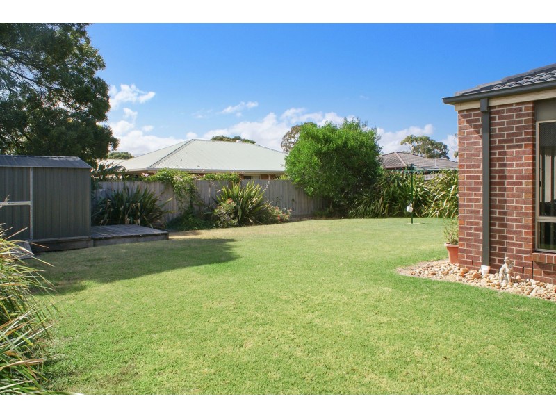 8 Messmate Terrace, Inverloch VIC 3996