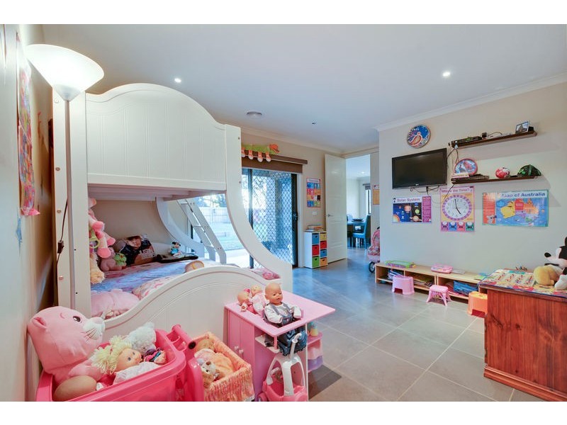 17 -19  Sweetwater Place, Moe VIC 3825