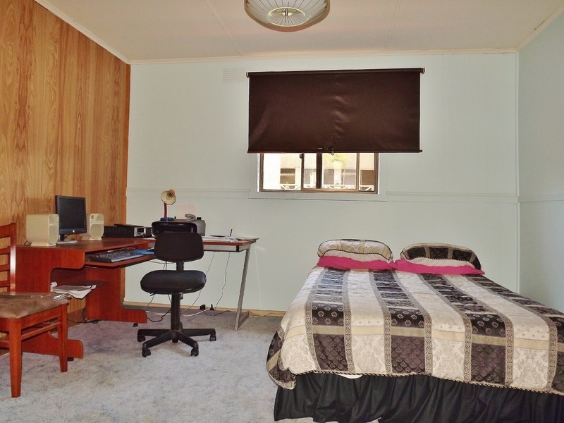 26 Reservoir Road, Moe VIC 3825