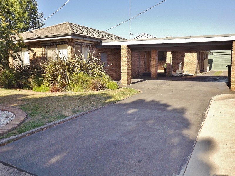 7 Bruce Street, Moe VIC 3825