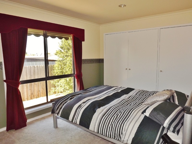 7 Bruce Street, Moe VIC 3825