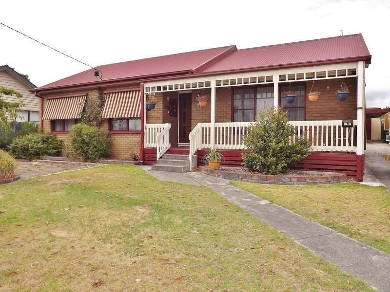 19 Tovell Street, Newborough VIC 3825