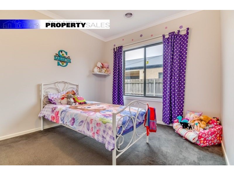 6 Shelton Street, Newborough VIC 3825