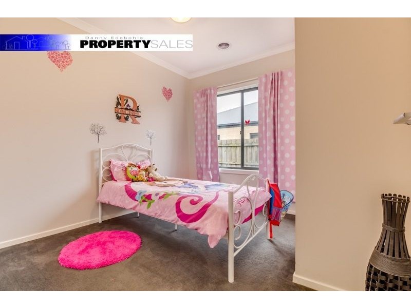 6 Shelton Street, Newborough VIC 3825