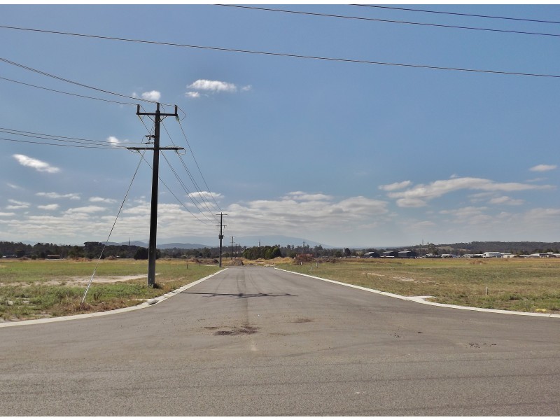 Della Torre Road, Moe VIC 3825