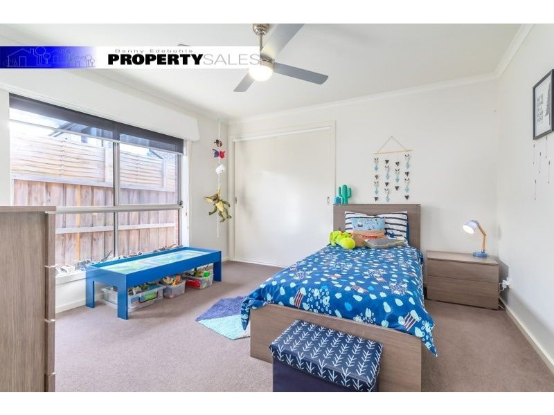 11 Copperhead Court, Newborough VIC 3825