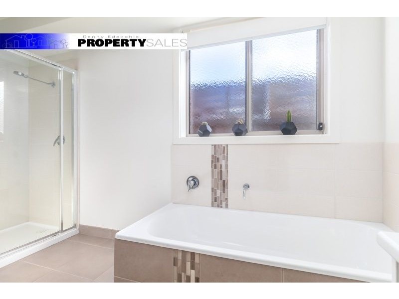 11 Copperhead Court, Newborough VIC 3825