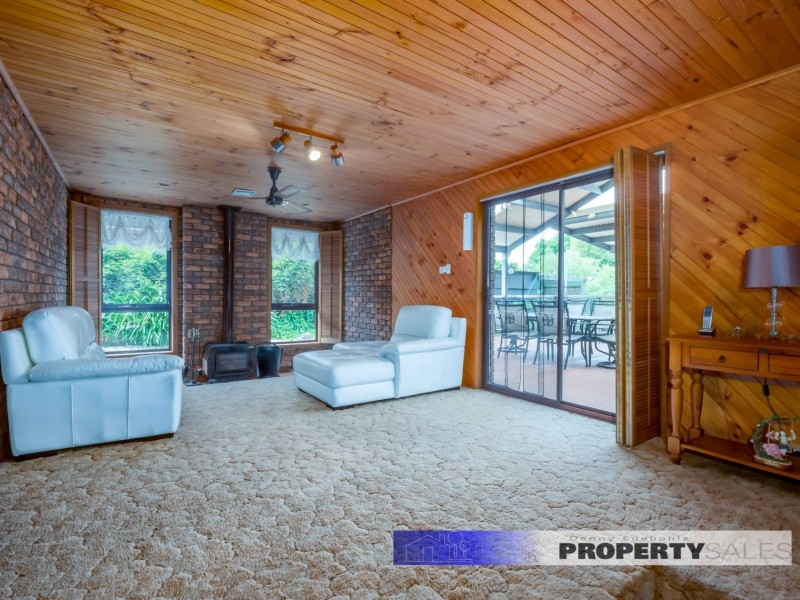 25 Cemetery Road, Moe VIC 3825