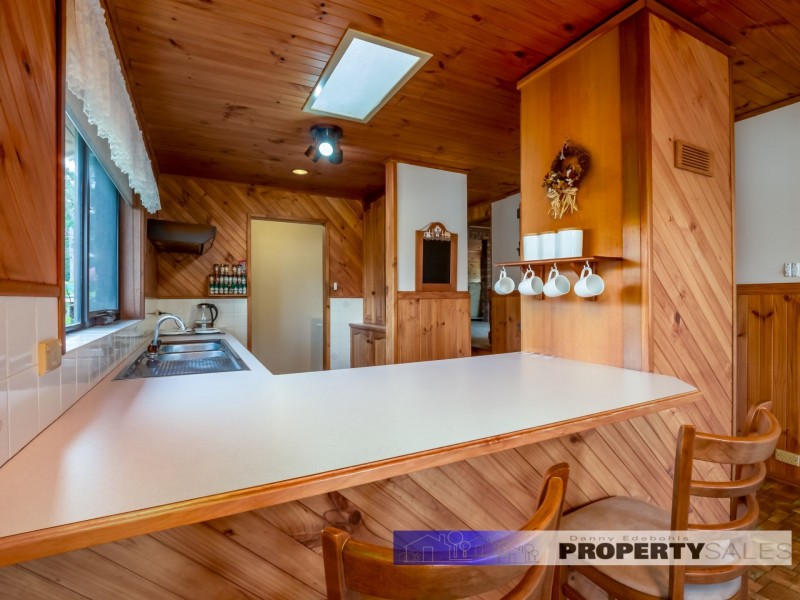 25 Cemetery Road, Moe VIC 3825