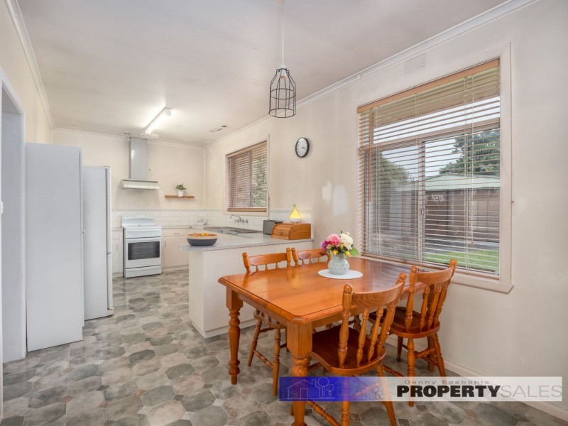 18 May Street, Moe VIC 3825