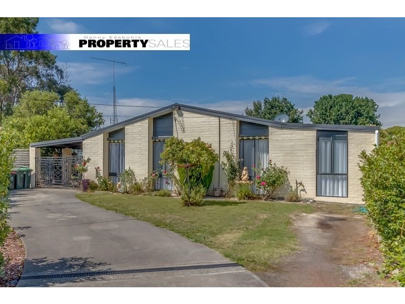 2C Evelyn Street, Moe VIC 3825