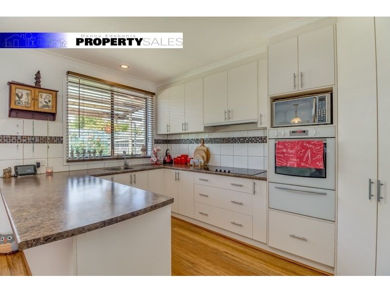 2C Evelyn Street, Moe VIC 3825