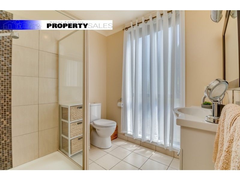 2C Evelyn Street, Moe VIC 3825