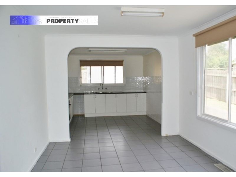 54 Eastern Avenue, Newborough VIC 3825