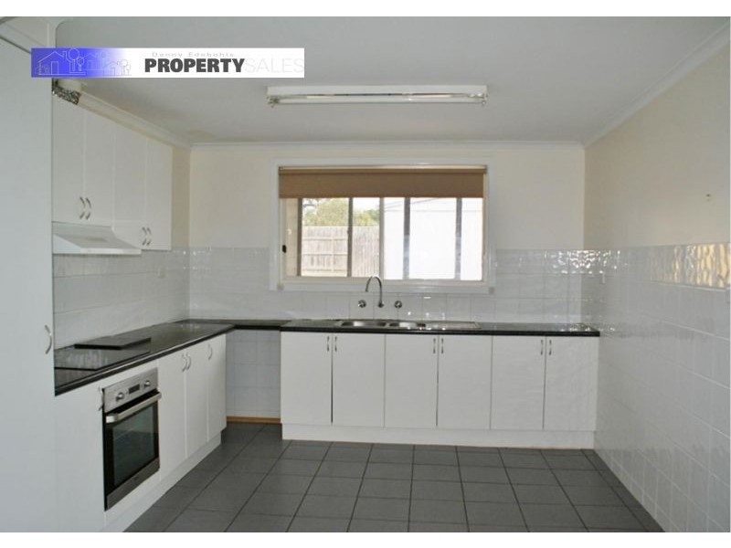 54 Eastern Avenue, Newborough VIC 3825