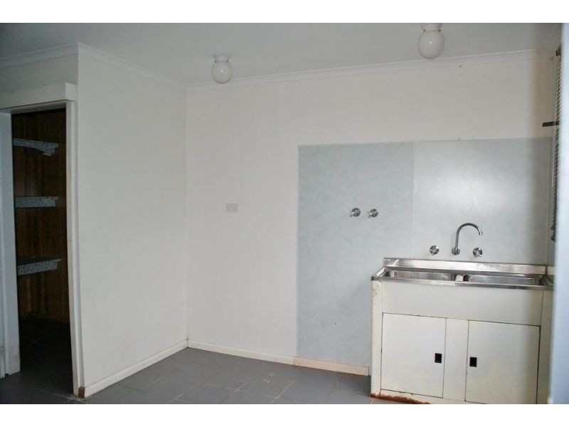 54 Eastern Avenue, Newborough VIC 3825