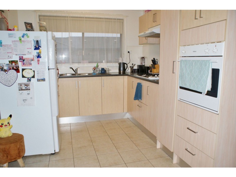 22B Saxtons Drive, Moe VIC 3825