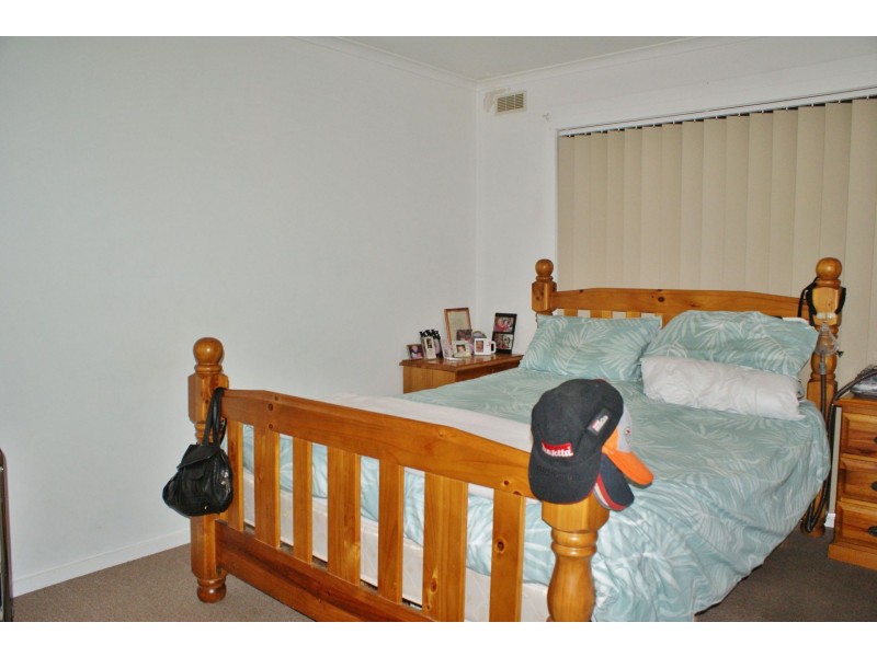 22B Saxtons Drive, Moe VIC 3825