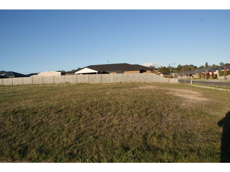 6 Sheffield Street, Morwell VIC 3840