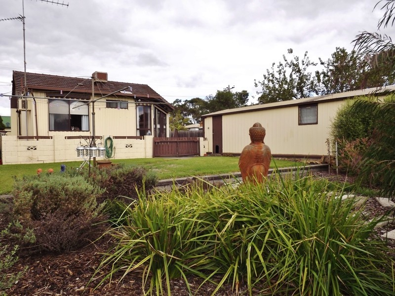 10  Bristol Street, Moe VIC 3825