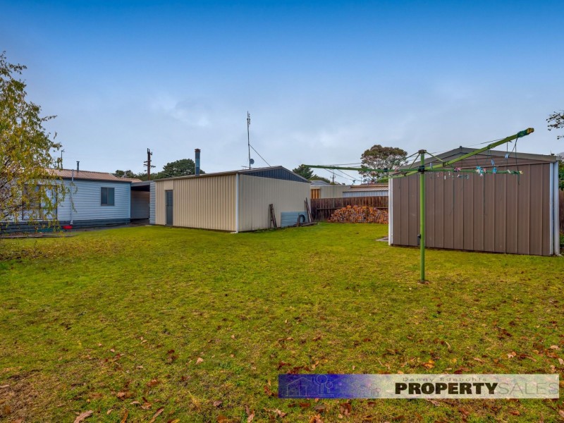 25 Ellinbank Street, Newborough VIC 3825