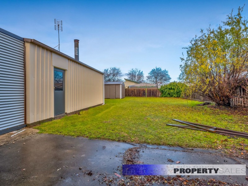 25 Ellinbank Street, Newborough VIC 3825