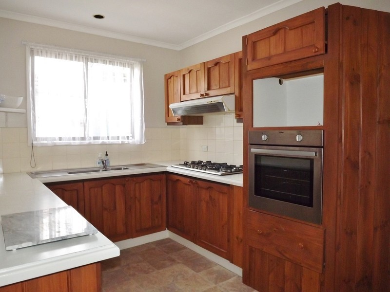 120 Service Road, Moe VIC 3825