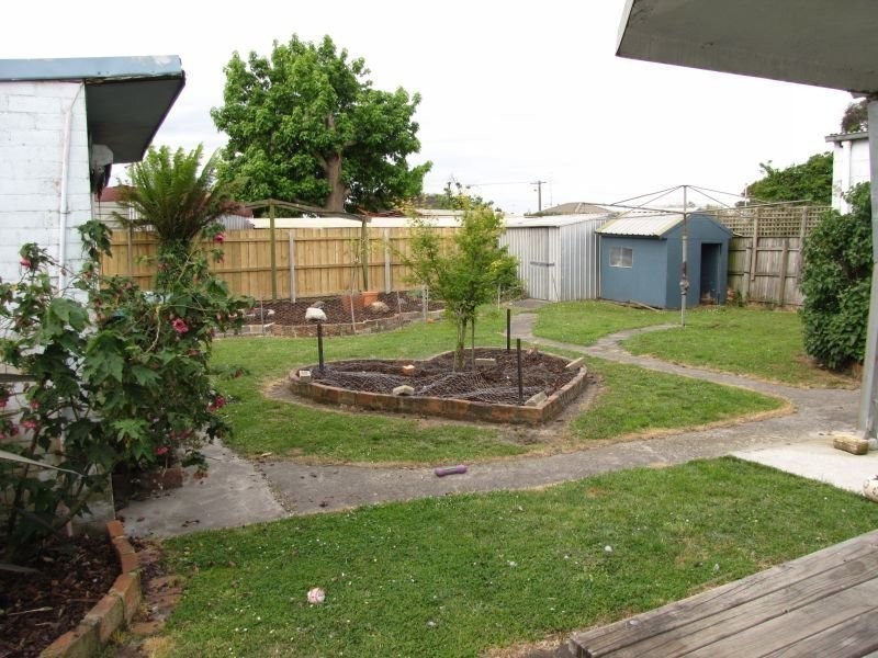 120 Service Road, Moe VIC 3825