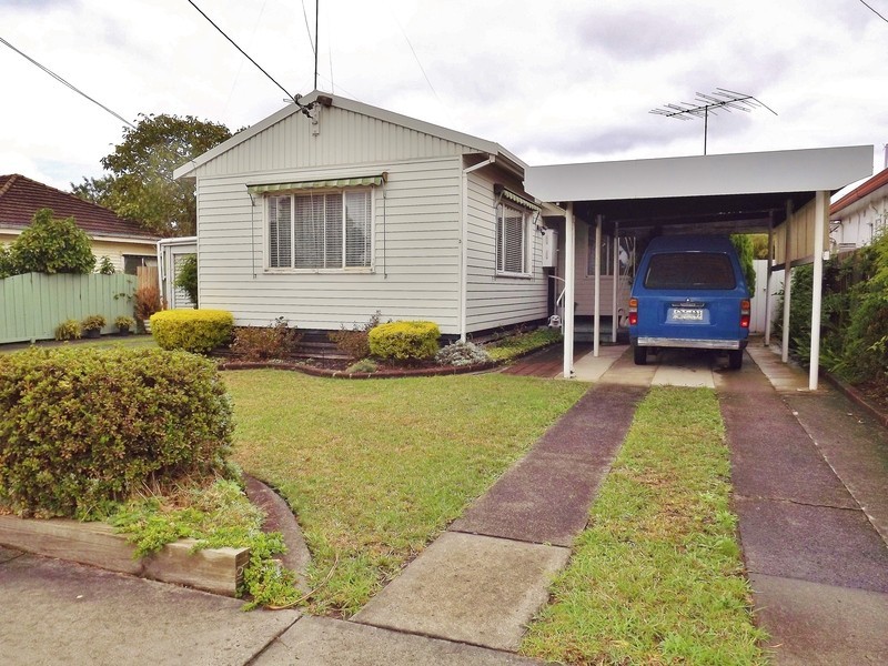 3 Haigh Street, Moe VIC 3825