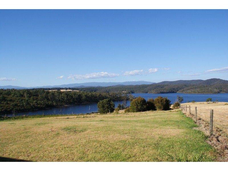 1016 Willow Grove Road, Willow Grove VIC 3825