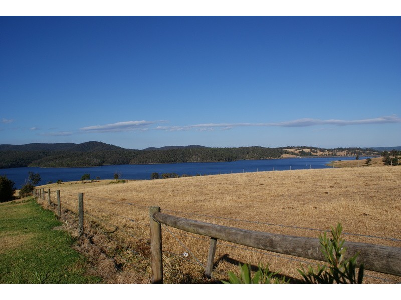 1016 Willow Grove Road, Willow Grove VIC 3825
