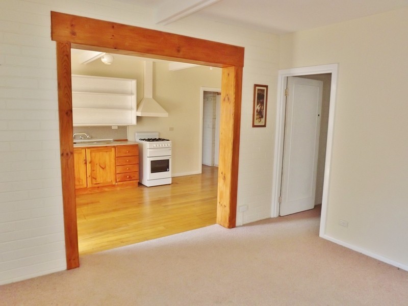 14 Reservoir Road, Moe VIC 3825