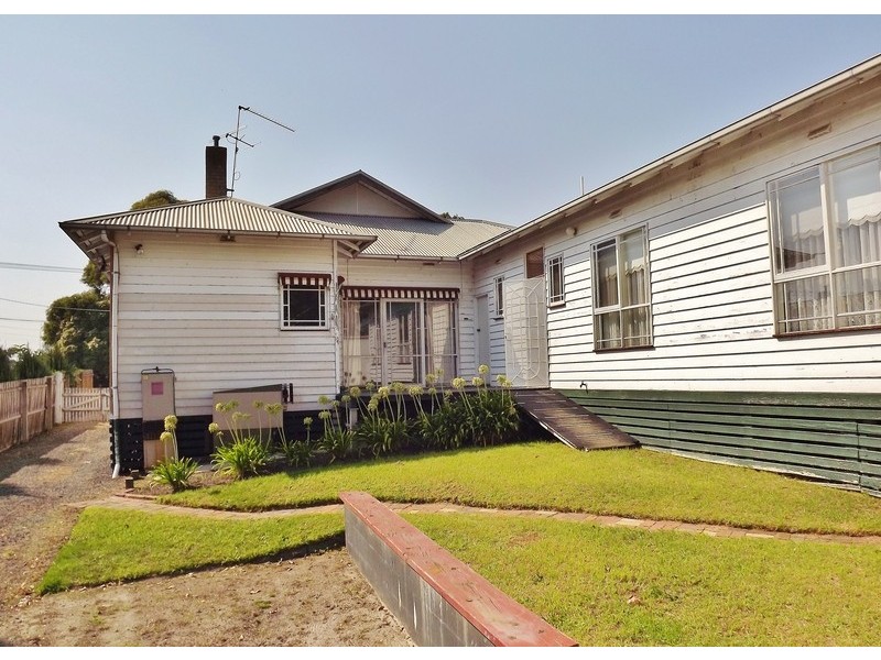 14 Reservoir Road, Moe VIC 3825
