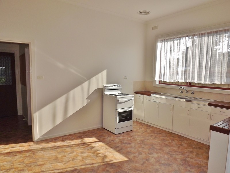 22 Old Sale Road, Moe VIC 3825