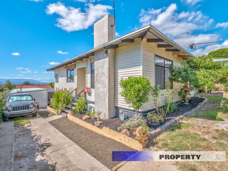 32 Margaret Street, Moe VIC 3825