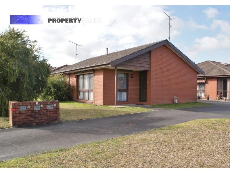 1/36 Ollerton Avenue, Newborough VIC 3825