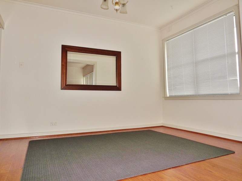 10 Lincoln Street, Moe VIC 3825