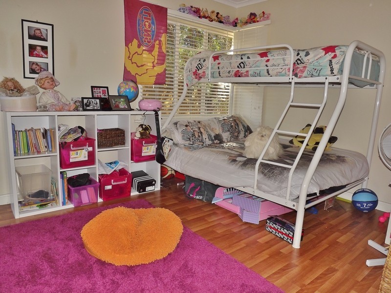 16 Chamberlain Road, Newborough VIC 3825