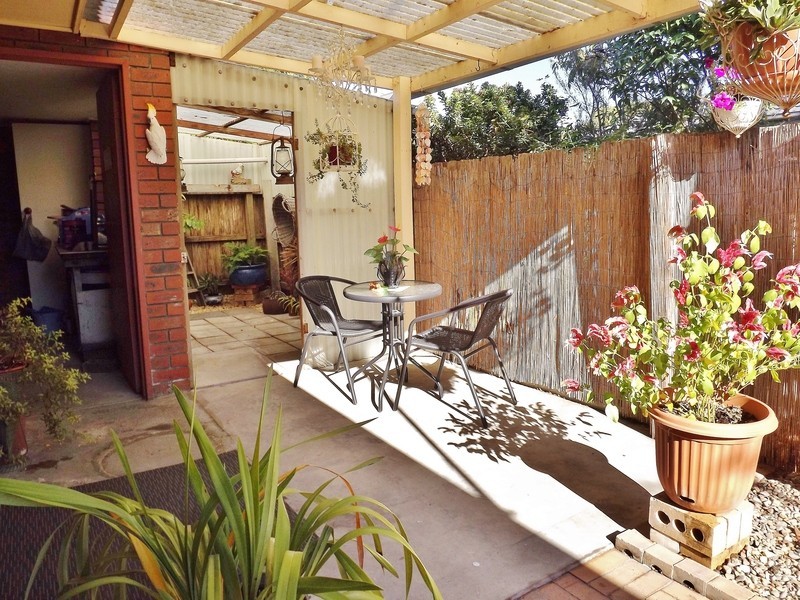 2/2 Evelyn Street, Moe VIC 3825