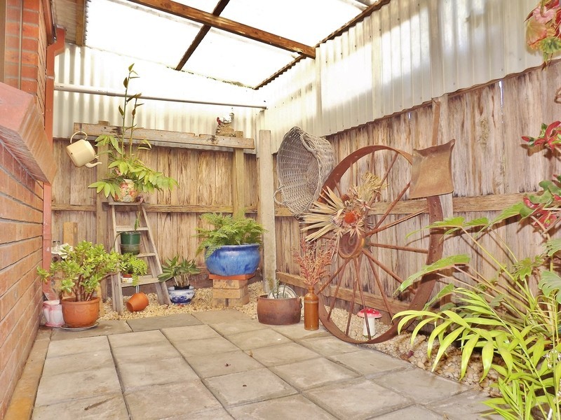 2/2 Evelyn Street, Moe VIC 3825