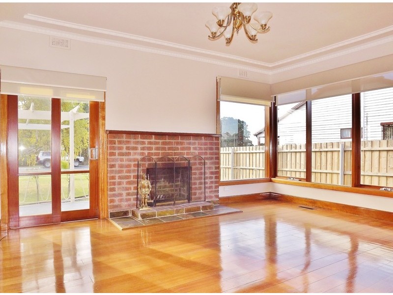 119 Lloyd Street, Moe VIC 3825