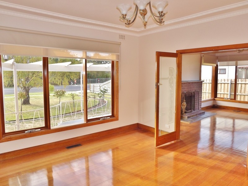 119 Lloyd Street, Moe VIC 3825