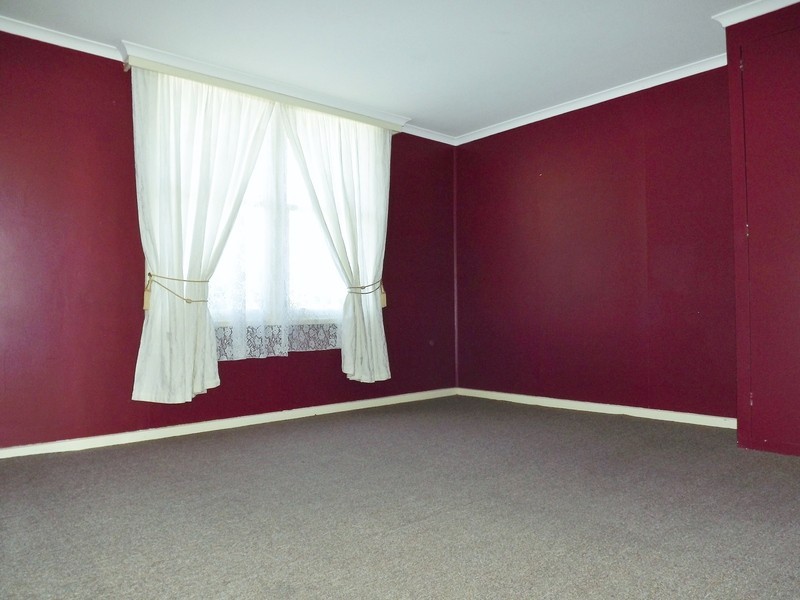 4 Thoresby Street, Newborough VIC 3825