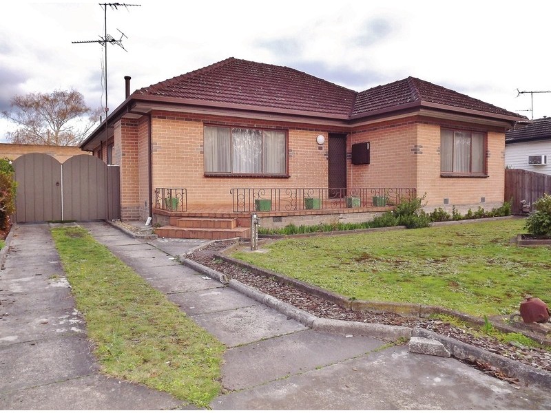 167 Service Road, Moe VIC 3825