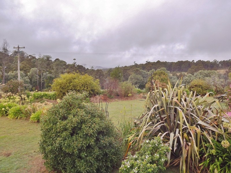 6 Red Jacket Court, Rawson VIC 3825