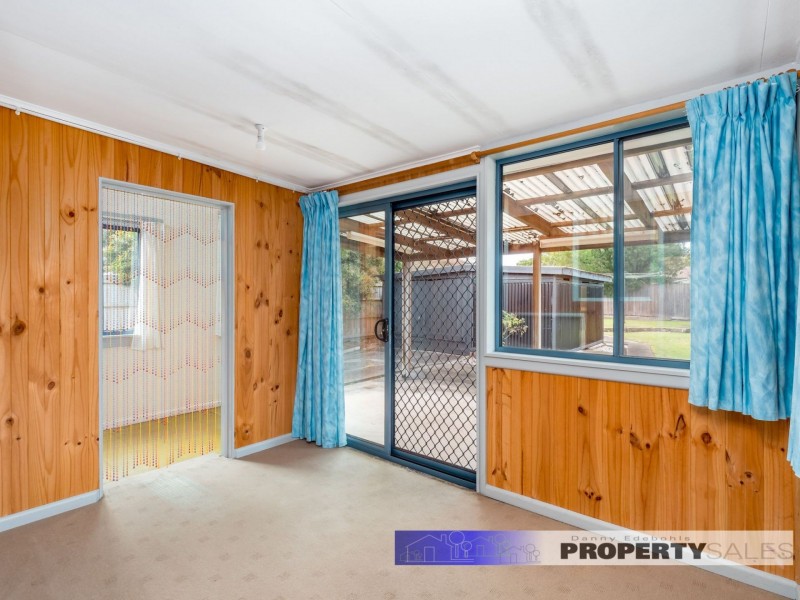 81 Western Avenue, Newborough VIC 3825