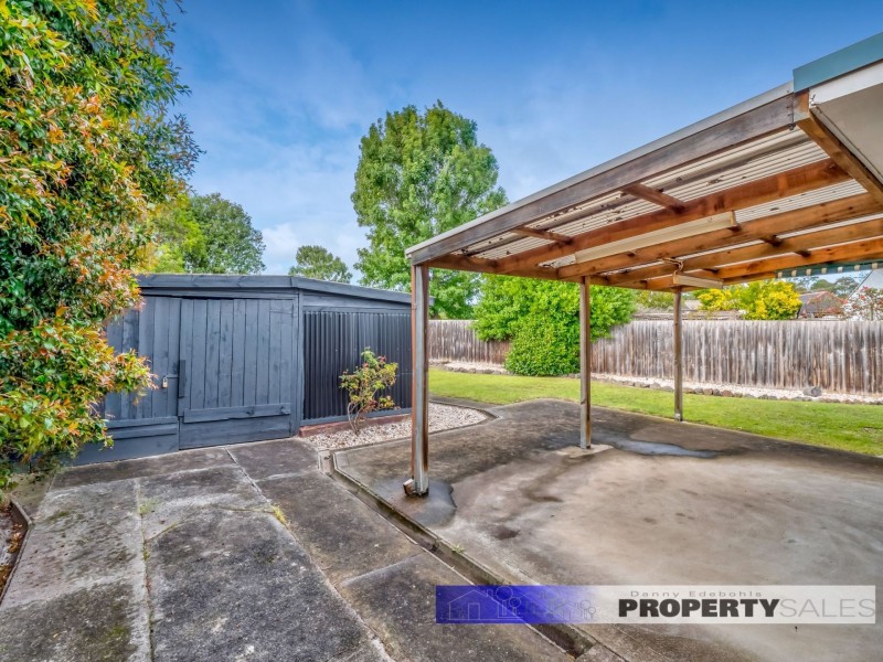 81 Western Avenue, Newborough VIC 3825