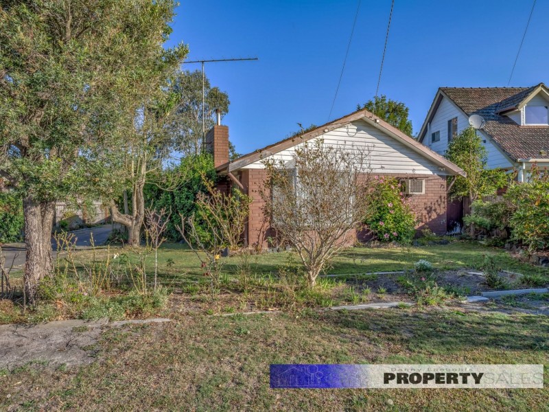 6 May Street, Moe VIC 3825